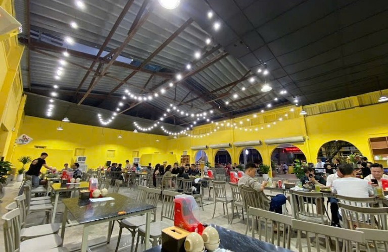 Nhà Hàng Trạm Bia