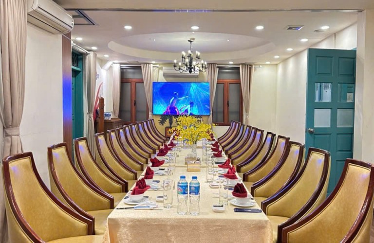 Nhà Hàng Thế Giới Hải Sản